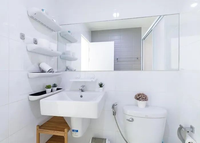Downtown Spacious Luxury Bkk- 5 Mins Bts! Bangkok